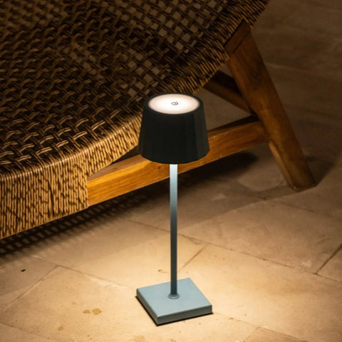 Lampe de table en fer rechargeable bleue William Amsterdams – Intensité variable, batterie 120 heures, USB-C