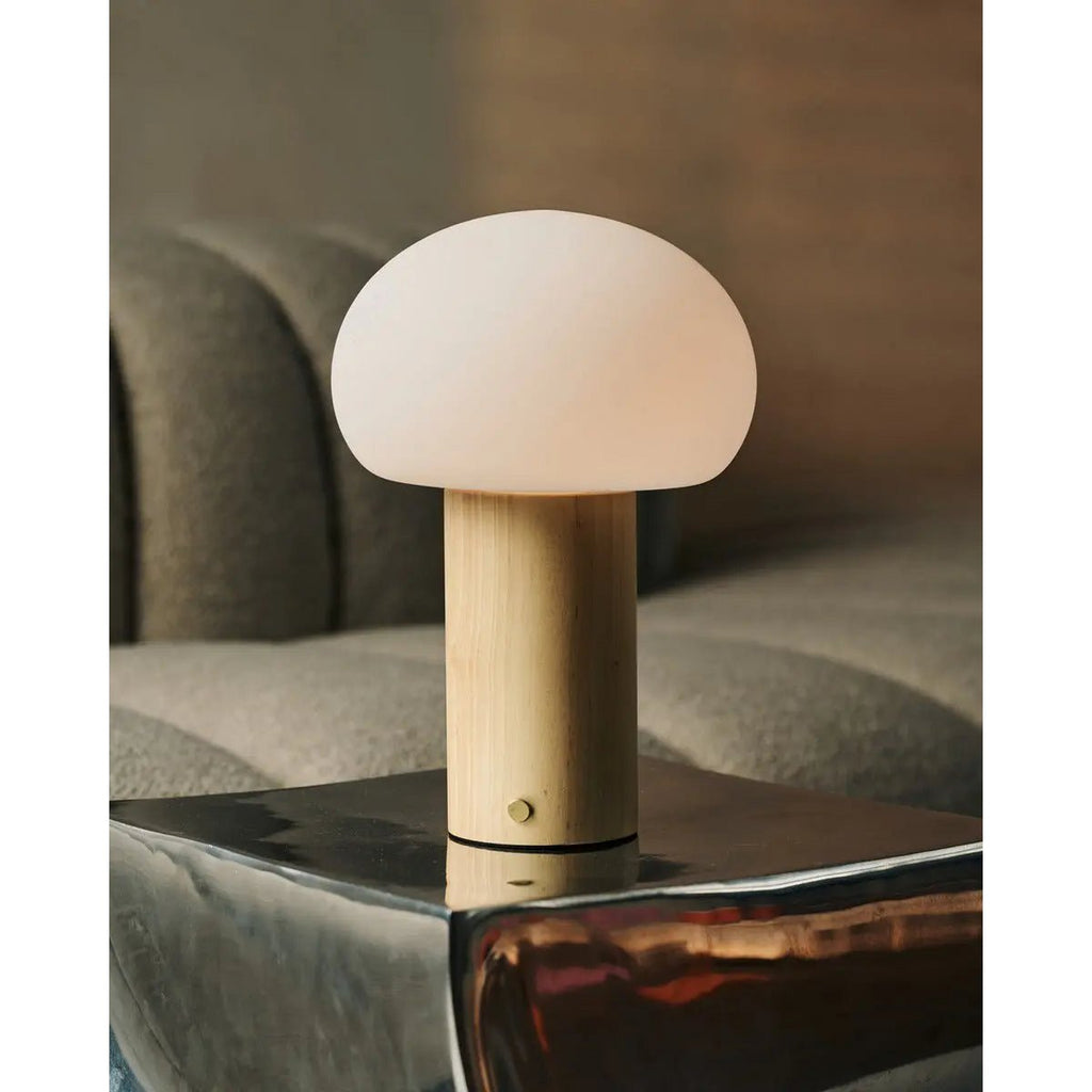 Lampe de table en bois marron clair avec verre et batterie rechargeable | Éclairage dimmable et polyvalent