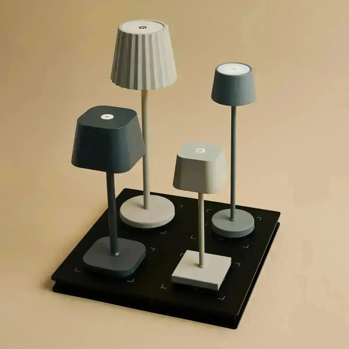 4× Sarphati Mini Shadow Grey — Pack lampes rechargeables hôtel Tavellio