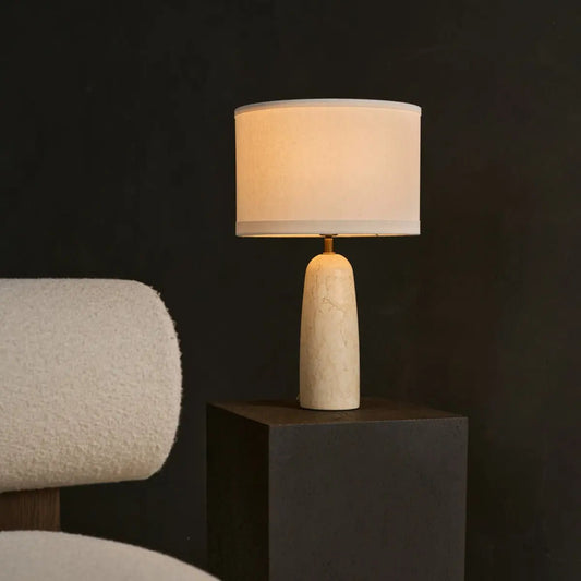 Lampe Charlotte en marbre avec abat-jour en coton – Éclairage élégant pour votre maison