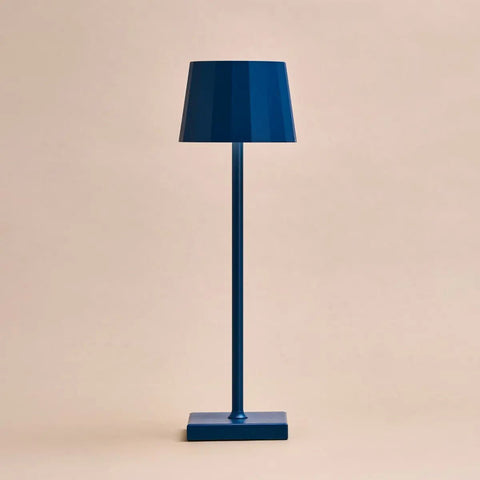 Combi Set Professional - 4 X Wouter Delftware Blue Rechargeable Table Lamps et 1 X Amstel Wireless Station Wireles