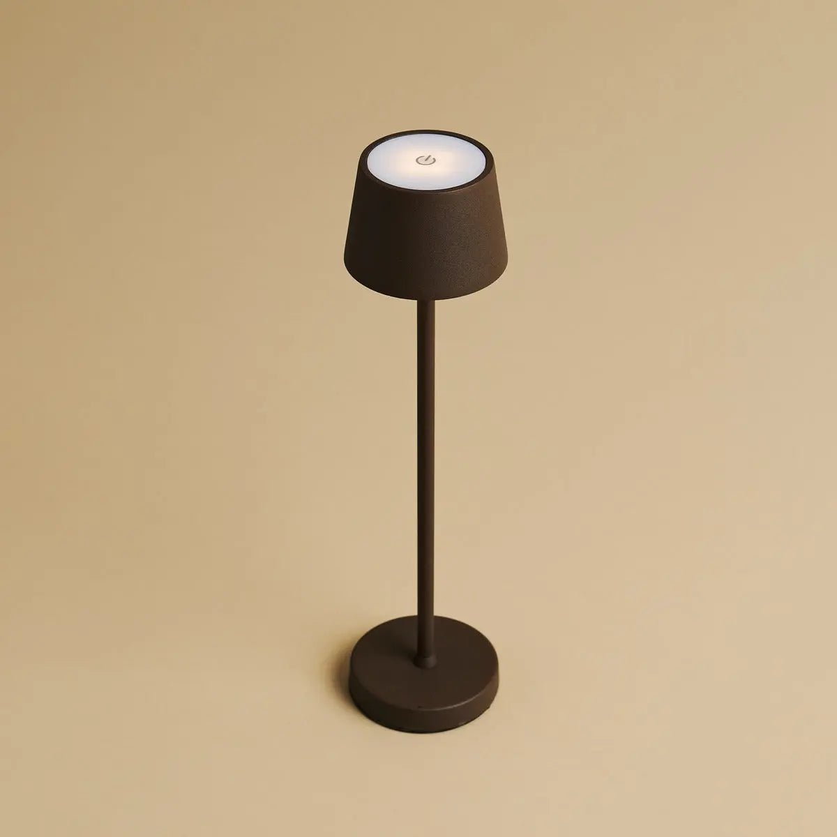 Combi Set Professional - 8 X Vondel Mini Mocha Brown Brown Rechargeable Table Lampes et 1 X Station centrale Station de charge sans fil avec Q1-Technology - Parfait pour les restaurants, l'hospitalité et les hôtels