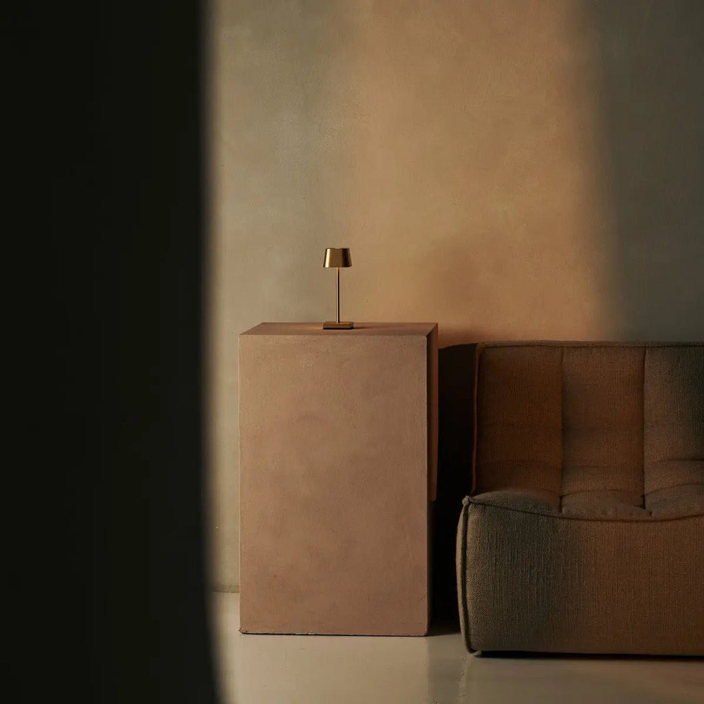 8× Sarphati Mini Gold — Pack lampes rechargeables hôtel Tavellio