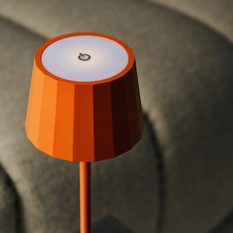 Combi set professionnel - 8 x wouter fleurs de table de table rechargeable orange et 1 x station de charge sans fil avec Qi-technologie - parfait pour les restaurants, l'hospitalité et les hôtels