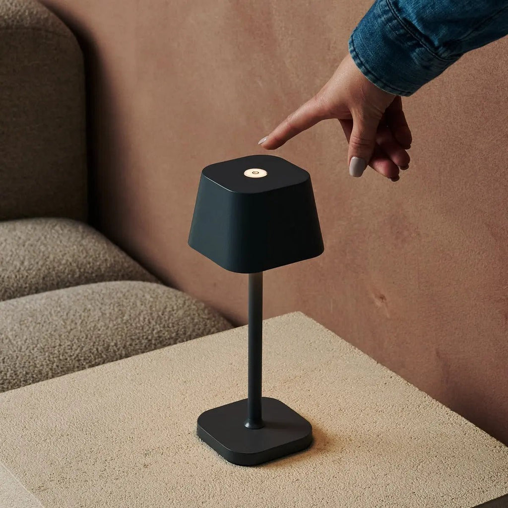Ava Stone Grey - lampe de table rechargeable | Lampe élégante et sans fil