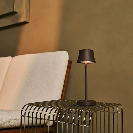 De Pijp Mini Mocha Brown Brown Rechargeable Table Lampe - Charge sans fil, lampe dimmable et 3 couleurs claires