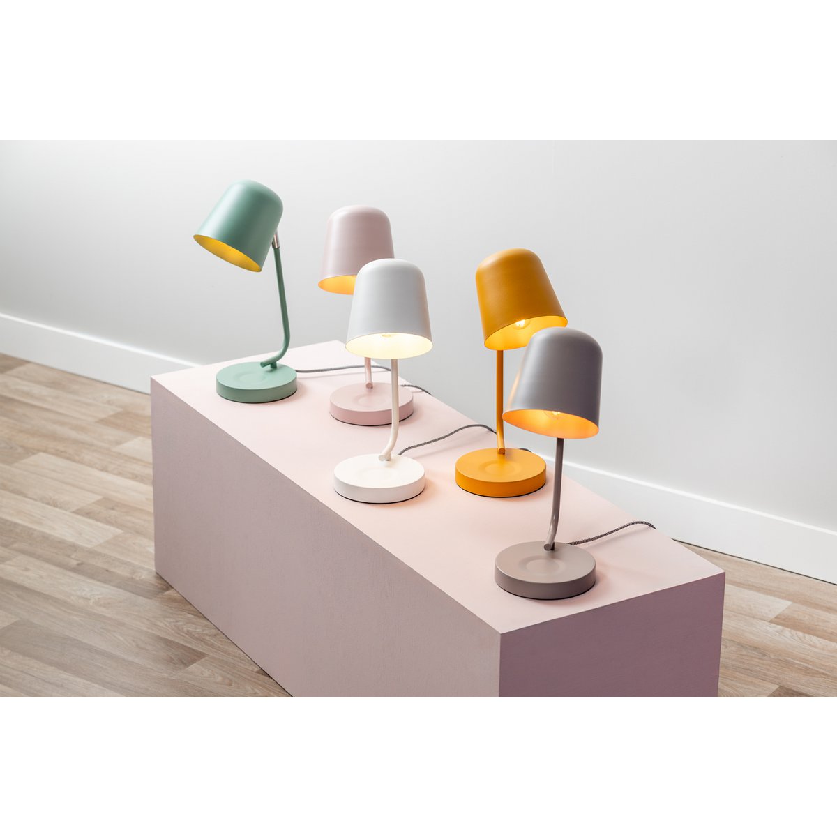 Lampe de table "Encantar"