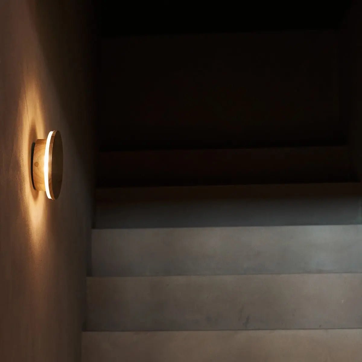 Lou Brown Light Wall sans fil - Contrôle tactile rechargeable et dimmable - Lumière chaude de 2700k