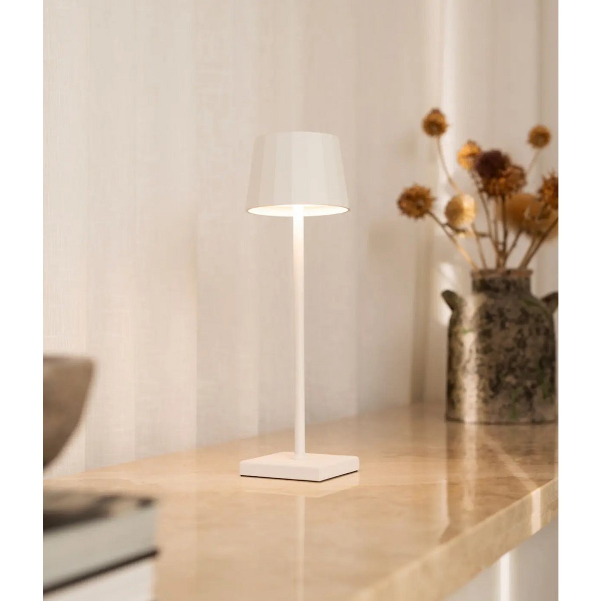 Lampe de table rechargeable William White – Sans fil, à intensité variable, autonomie de 120 heures